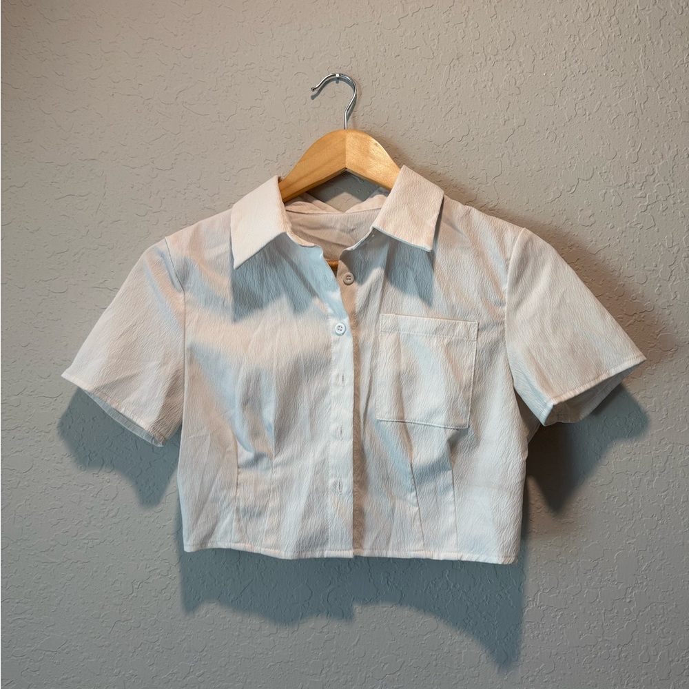 White button up crop shirt
